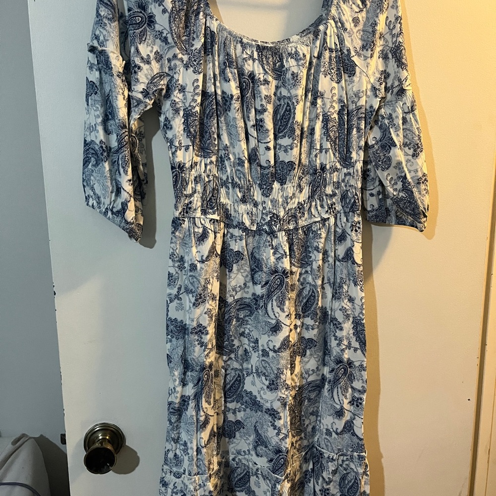 Elegant Blue and White Paisley Dress